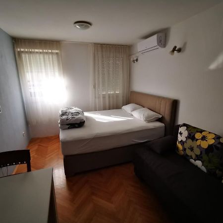 Studio Apartment Zen Split Exterior photo